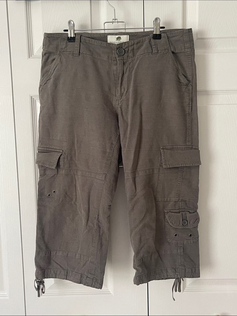 Banana Republic Cotton Cargo Capris